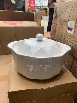 Elegant White Ceramic Dish With Lid