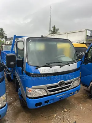 Toyota Dyna 300 3rz Japan Truck Tokunbor
