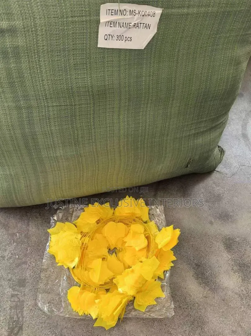 Dropping Flowers