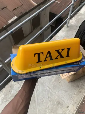 Universal Magnetic Taxi Roof Light Sign — 12v Yellow