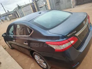Nissan Sentra 2013 Blue