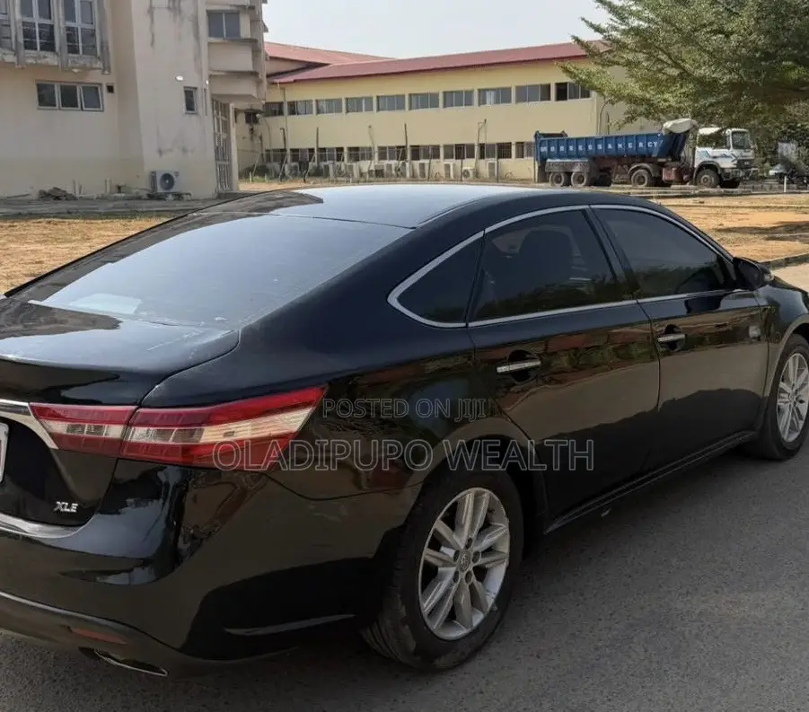 Toyota Avalon 2014 Black