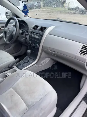 Toyota Corolla 2009 Black