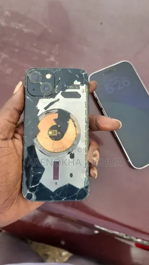 Apple iPhone 13 128 GB Gray