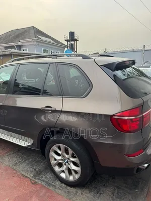 BMW X5 2011