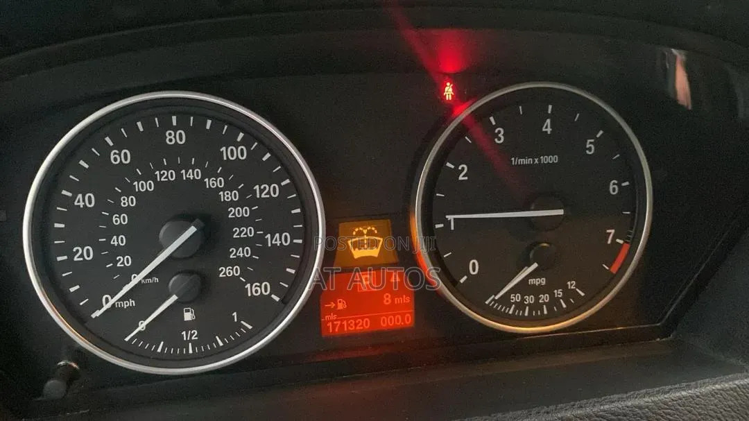BMW X5 2011
