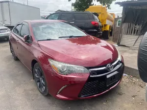Toyota Camry XSE 4dr Sedan (2.5L 4cyl 6A) 2015 Maroon