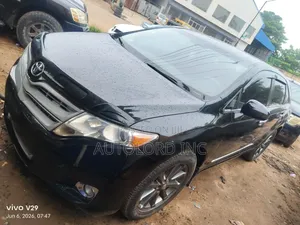 Toyota Venza AWD 2010 Black