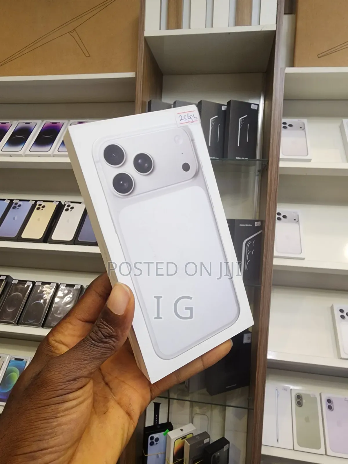 New Apple iPhone 17 Pro Max 256 GB White