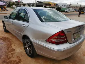 Mercedes-Benz C200 2003 Silver