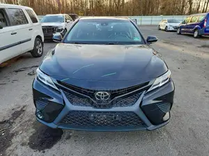 Toyota Camry SE FWD (2.5L 4cyl 8AM) 2018 Black