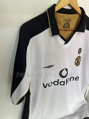 Man United Reversible Retro Jersey