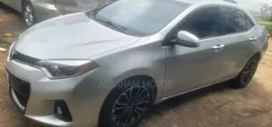 Toyota Corolla 2015 Silver