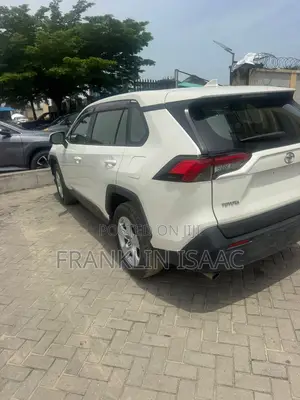 Toyota RAV4 2020 White