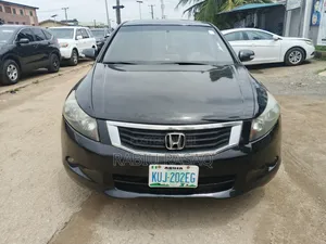 Honda Accord 2010 Black