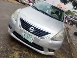 Nissan Almera 2009 Silver