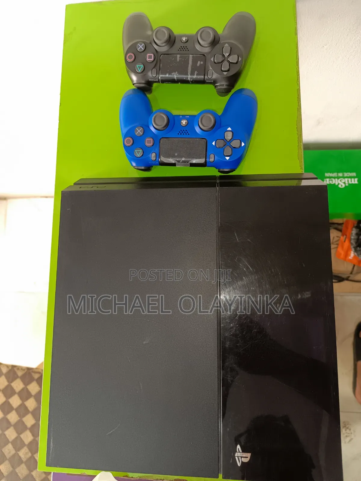 Ps4 Console+Accessories