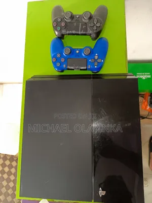 Ps4 Console+Accessories