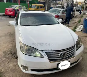 Lexus ES 350 2011 White