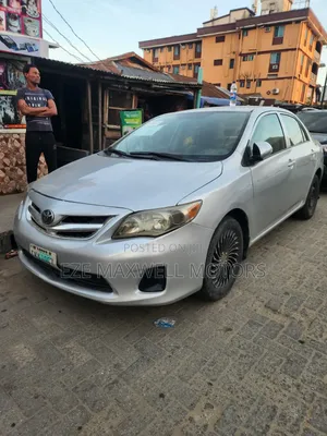 Toyota Corolla 2009 Silver