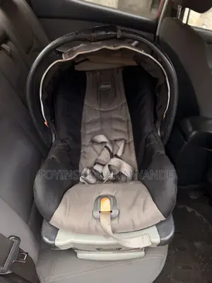 Chicco Baby Car Seat