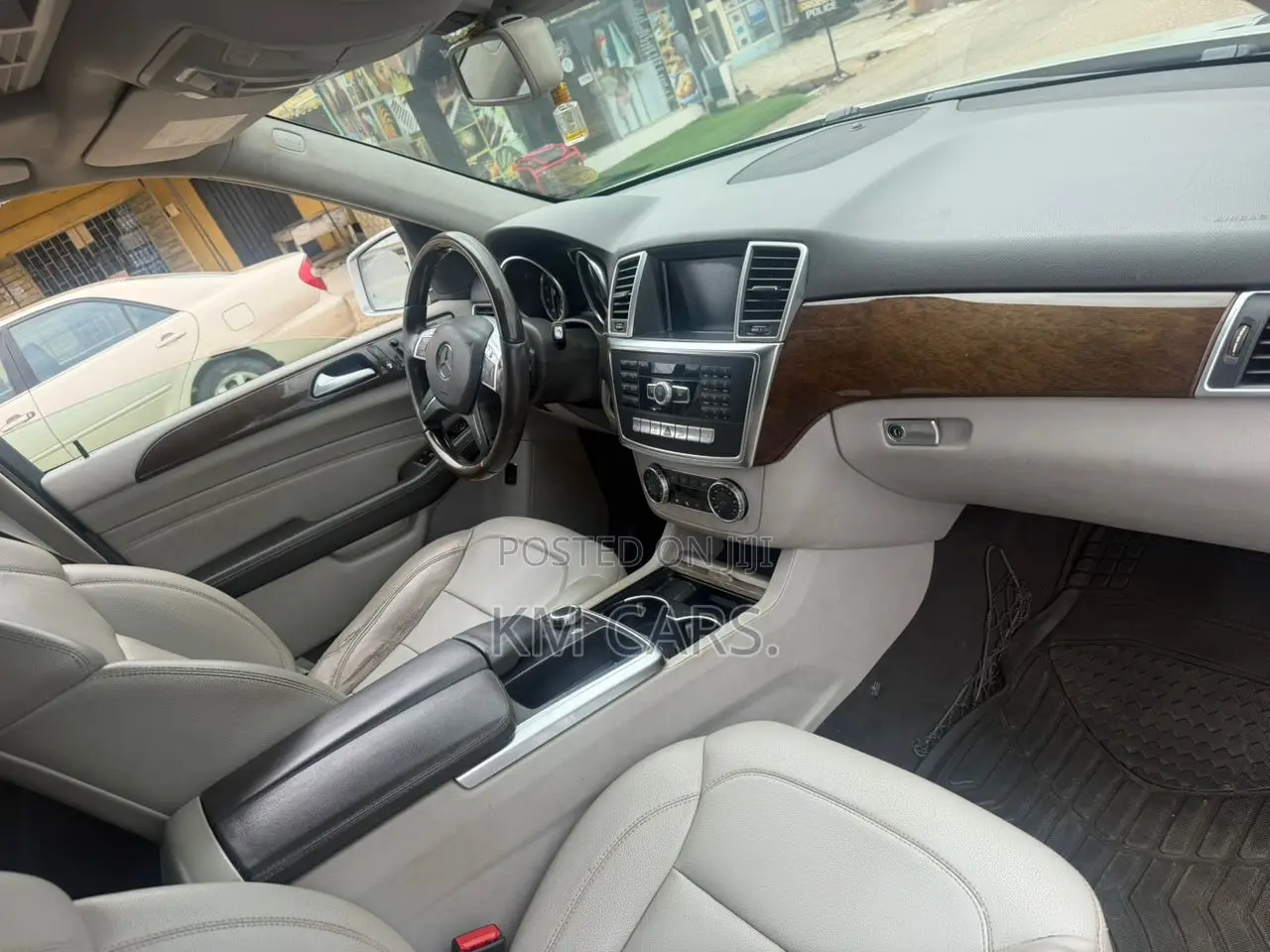 Mercedes-Benz M Class 2012 Silver