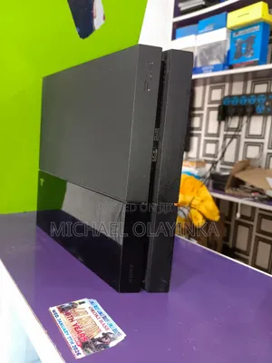 Ps4 Console+Accessories