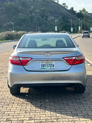 Toyota Camry 2016 Silver