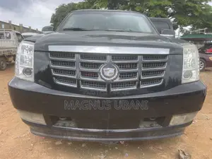 Cadillac Escalade 2010 Black