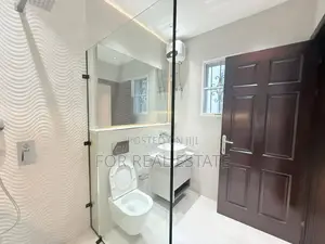 5bdrm Townhouse / Terrace in Banana Island for rent