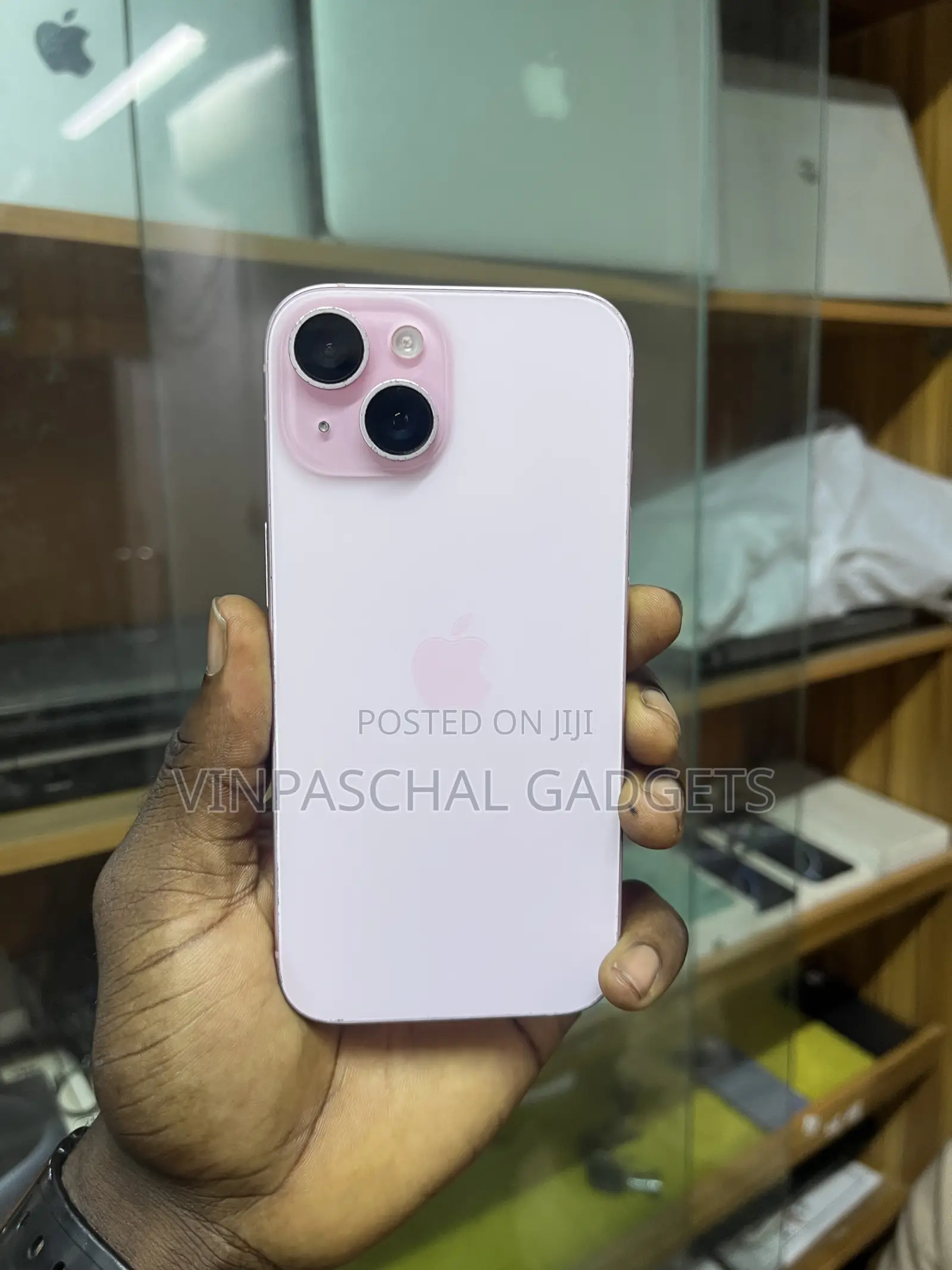 Apple iPhone 15 128 GB Pink