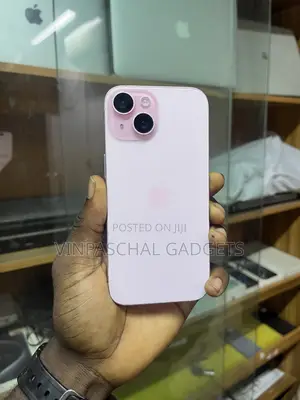 Apple iPhone 15 128 GB Pink