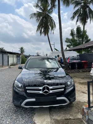 Mercedes-Benz GLC-Class 2017 Black