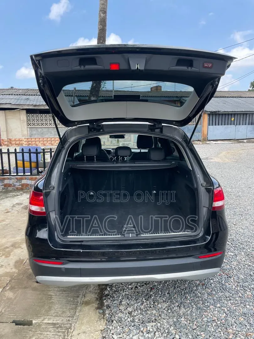 Mercedes-Benz GLC-Class 2017 Black