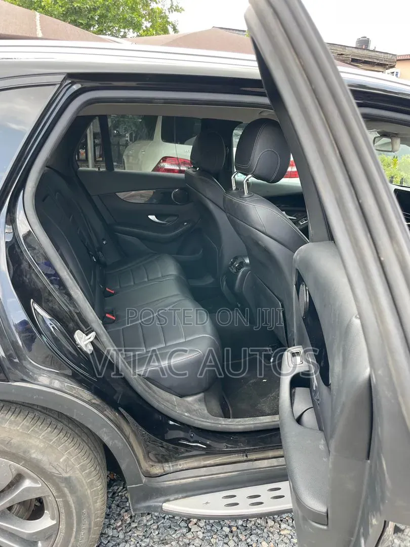 Mercedes-Benz GLC-Class 2017 Black