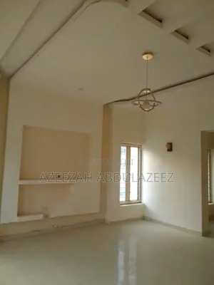 3bdrm Duplex in Sabon Lugbe for rent