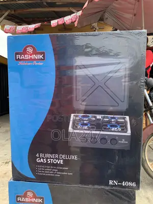 Rashnik 4 Burner Gas Cooker With Protective Cover Top