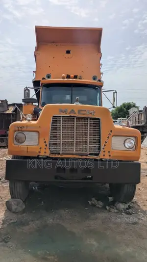 Mack R Model