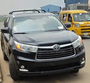 Toyota Highlander Limited V6 4x2 (3.5L 6cyl 6A) 2016 Black