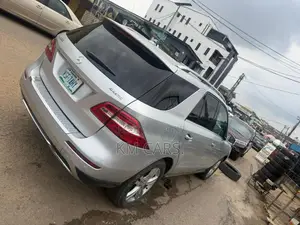 Mercedes-Benz M Class 2012 Silver