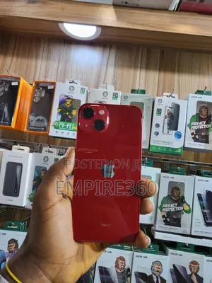 Apple iPhone 13 128 GB Red