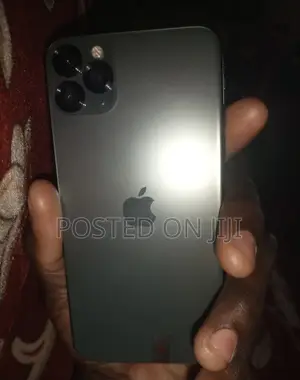 Apple iPhone 11 Pro Max 64 GB Black