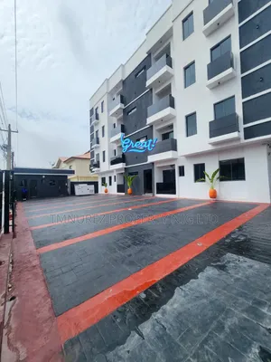 2bdrm Apartment in Lekki Phase 1 for sale