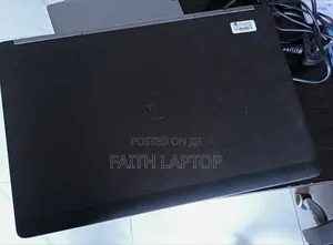 Laptop Dell Precision 7720 16GB Intel Core i7 SSD 512GB