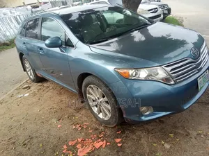 Toyota Venza LE 2009 Blue