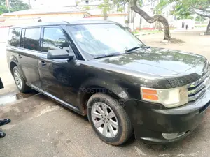Ford Flex 2011 Green