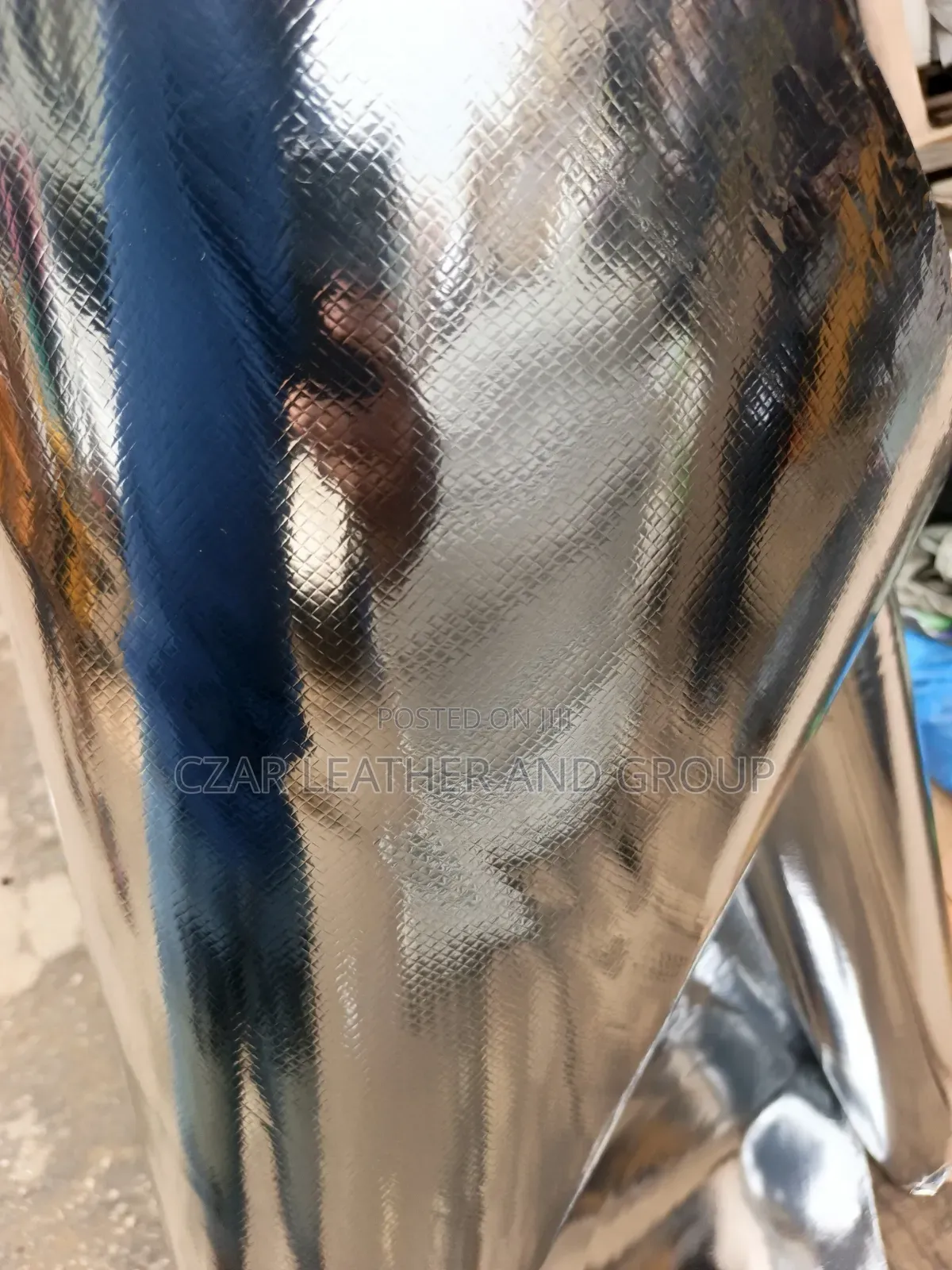 Thick Silver Aluminum Temperature Regulator Linen