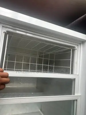 Bruhm Freezer