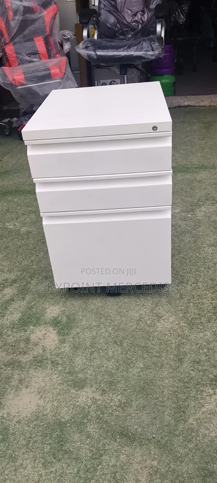 A Mobile Metal Drawer