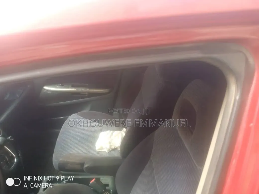 Honda Stream 2.0 2001 Red